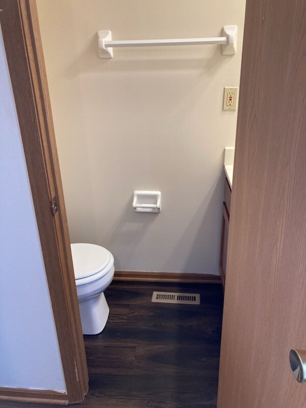 Foto del edificio - 6020 Godown Rd