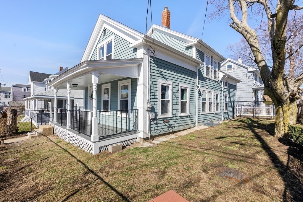 13 Temple St, Spencer, MA 01562 House Rental in Spencer, MA