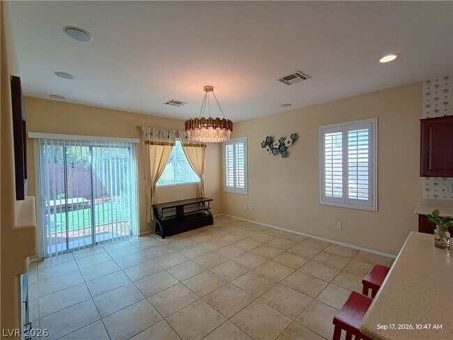 Foto del edificio - 6783 Powell Ridge Ct