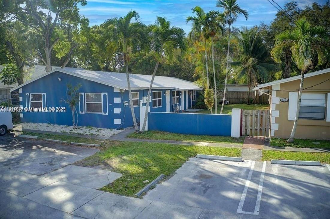 Foto principal - 1814 SW 22nd St