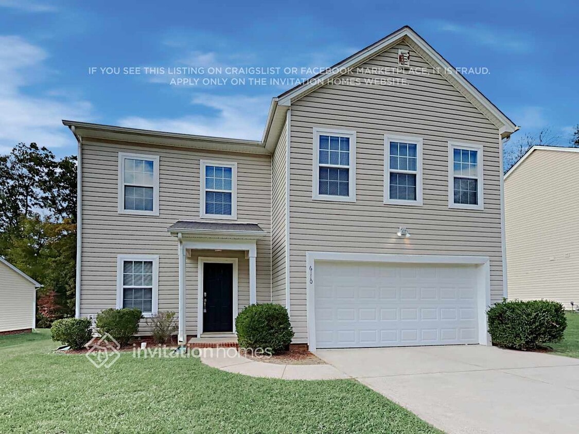 Foto principal - 6110 Sid Crane Dr