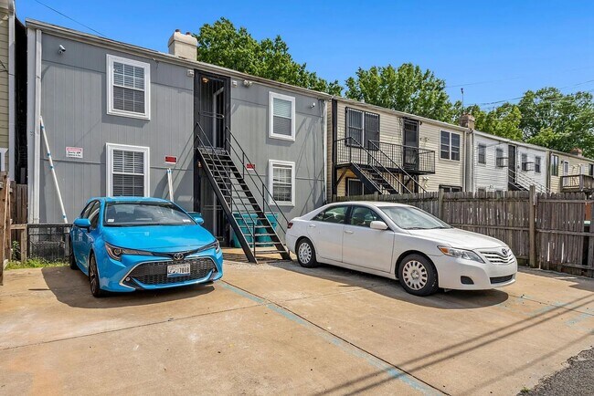 Photo - 1712 West Virginia Ave NE Apartment