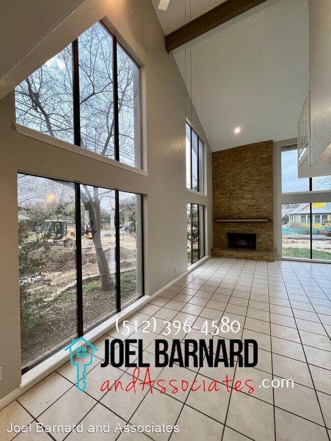 Foto del edificio - 2 br, 2 bath House - 202 Scott St