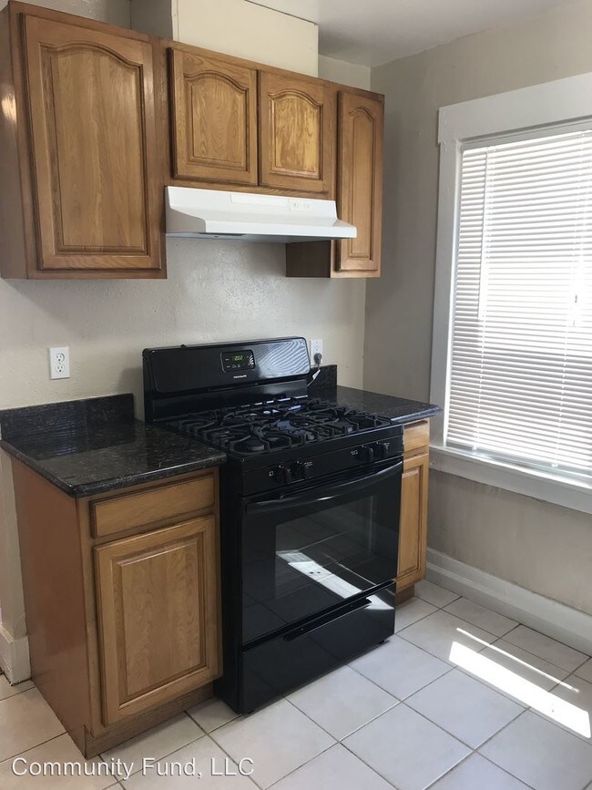 Building Photo - 2277 85th Ave