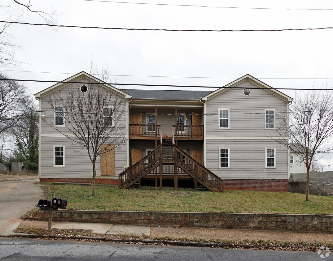 Building Photo - 1426 Eric St SE