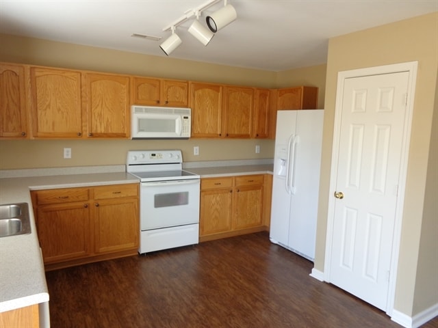 Foto del edificio - 8834 Kirkville Ln