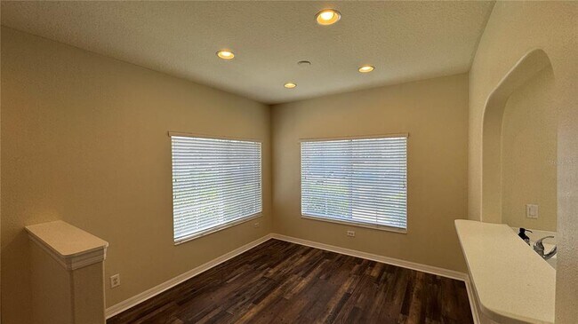 Foto del edificio - 280 Cape Harbour Loop