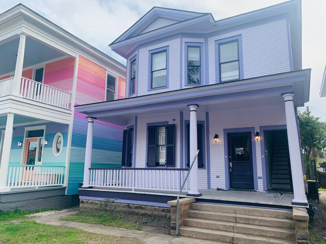 Primary Photo - 23 E 40th St