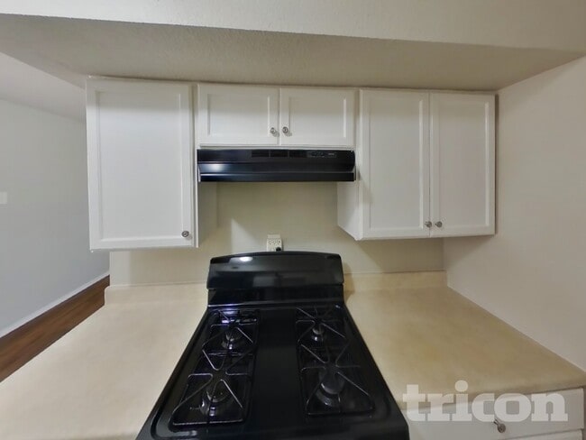 Building Photo - 4443 Greenland Dr