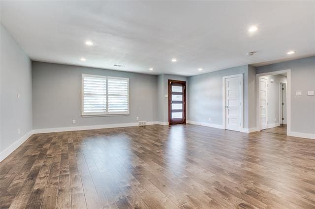 Foto del edificio - 6353 E Lovers Ln