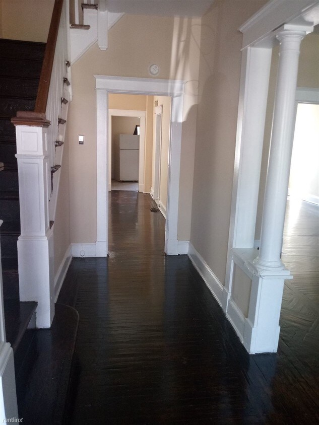 Primary Photo - 4 br, 1 bath House - 2533 Loyola Southway