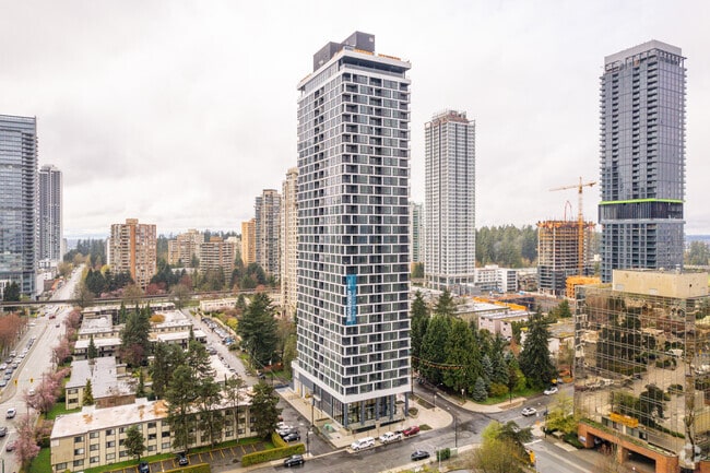 Building Photo - Broadview