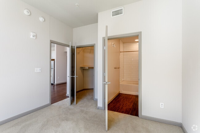 2BR, 2BA - B2 - Civic Lofts