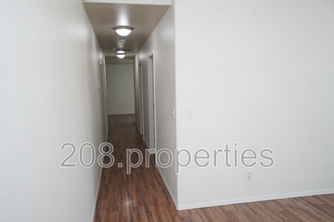 Building Photo - 46 3rd St