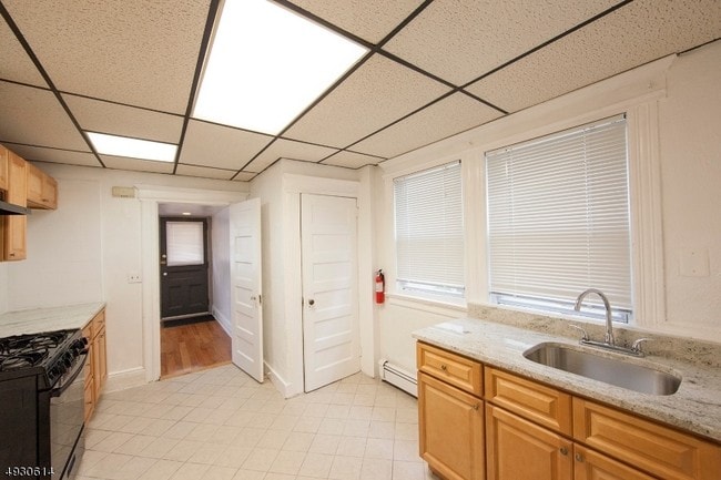 Building Photo - 37 Midland Ave