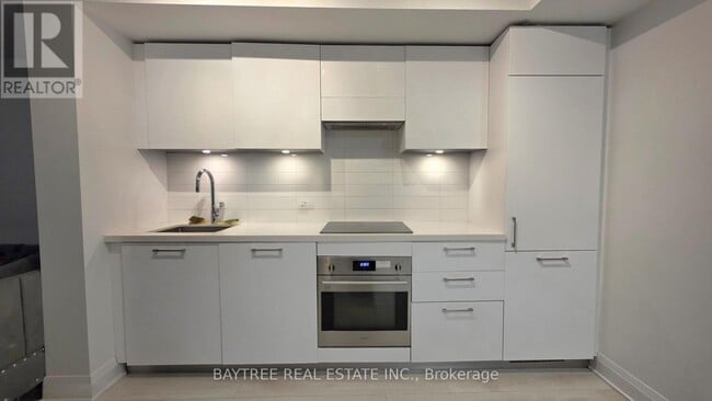 Building Photo - 33 Frederick Todd Wy