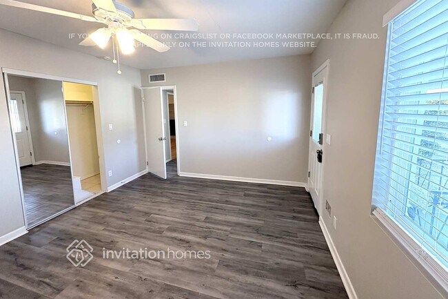 Foto del edificio - 132 S Olive