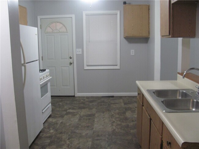 Foto del edificio - 66 Avis St