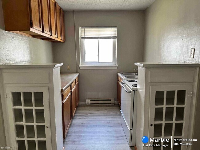 Foto del edificio - 1 br, 1 bath House - 4022 Walker Ave Apt 1