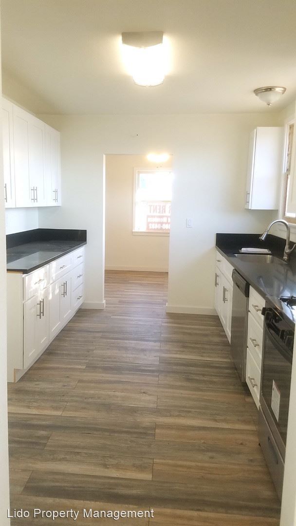 Foto del edificio - 3 br, 2 bath House - 12001 College Ave.