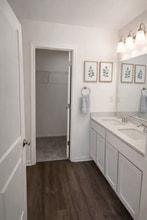 Building Photo - 514 Liberty Hall Dr