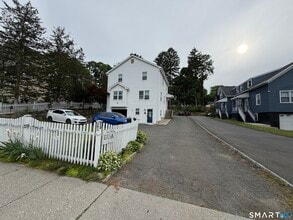 Building Photo - 50 Lincoln Ave