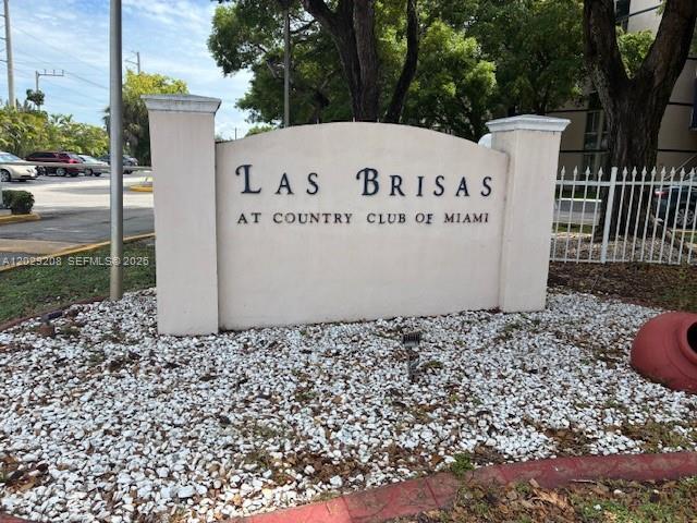 Foto del edificio - 7075 NW 186th St