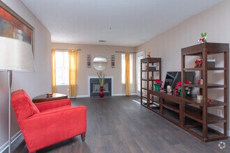 2BR, 2BA- 1100SF - Wildcreek