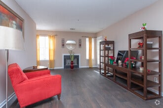 2BR, 2BA- 1100SF - Wildcreek