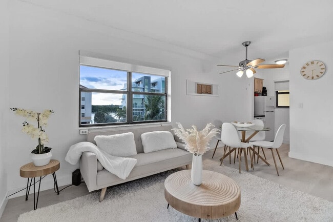 Foto del edificio - 321 Wilson St