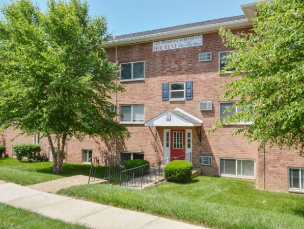 Primary Photo - Boothwyn Court Apartments