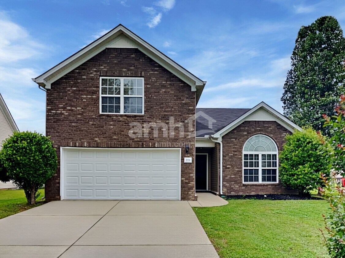 Foto principal - 304 Sarava Ln