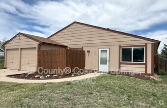Building Photo - 1773 Chautauqua Dr