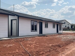 Building Photo - 195 Lyon Gate Dr