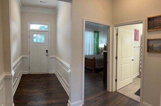Foto del edificio - 62 Fox Cove Rd