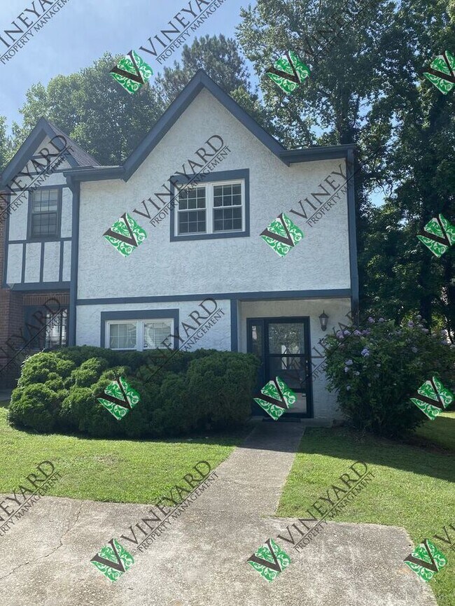 Building Photo - 2 Bed/2.5 Bath Townhome- Great Marietta Lo...