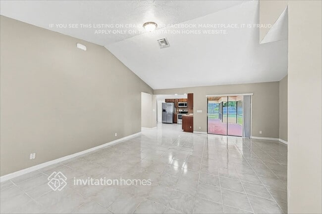 Building Photo - 13325 Kingsbury Dr