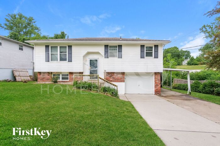 Foto principal - 5340 N White Ave