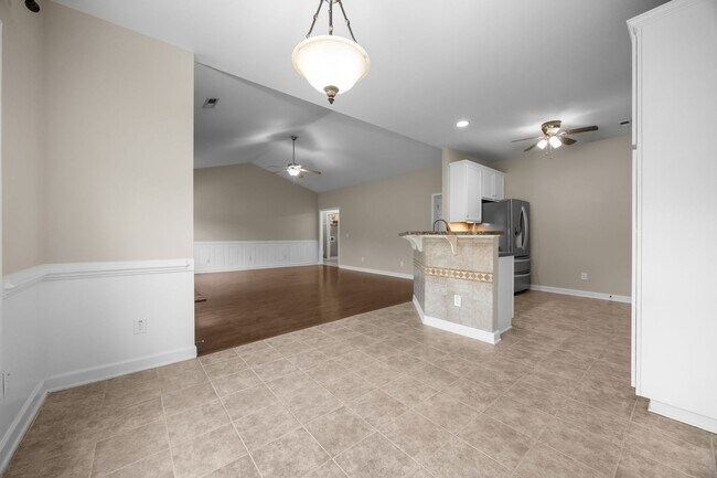 Foto del edificio - Welcome to Sterling Farms!