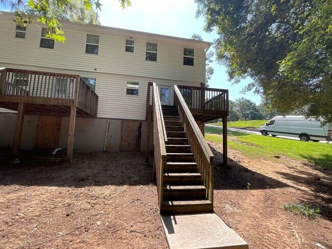 Foto del edificio - 2657 Parkside Way SW