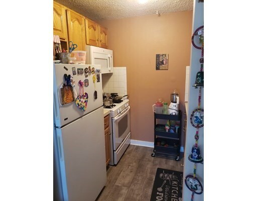 Building Photo - 401 Great Rd