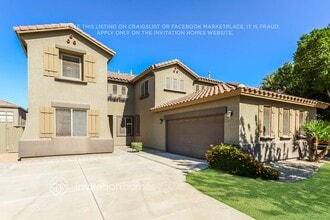 Building Photo - 14516 W Cameron Dr