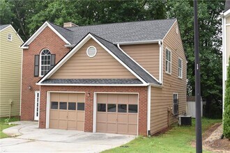 Building Photo - 610 Durham Ridge Dr NW