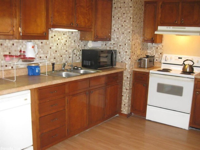 Building Photo - 34 Sequoyah Ridge Rd