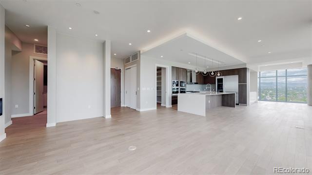 Foto del edificio - 4200 W 17th Ave