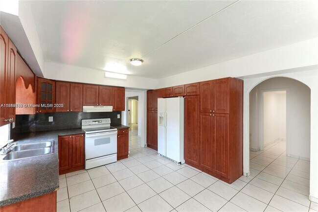 Foto del edificio - 3019 SW 68th Terrace