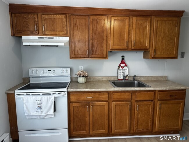 Building Photo - 18 Springside Ave