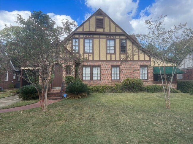 Foto del edificio - 1451 Watson St