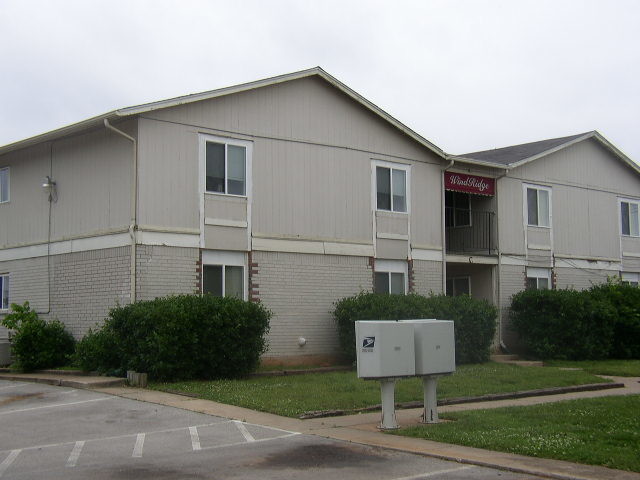Primary Photo - Wind Ridge Apartments