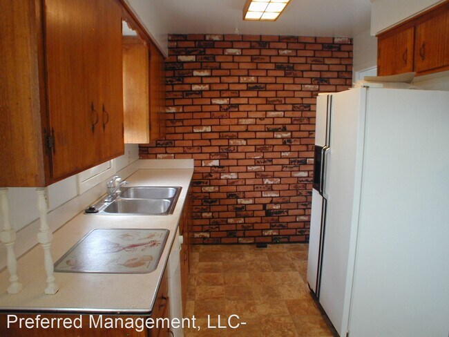 Building Photo - 5 br, 2 bath House - 5001 Ogallala Pl.